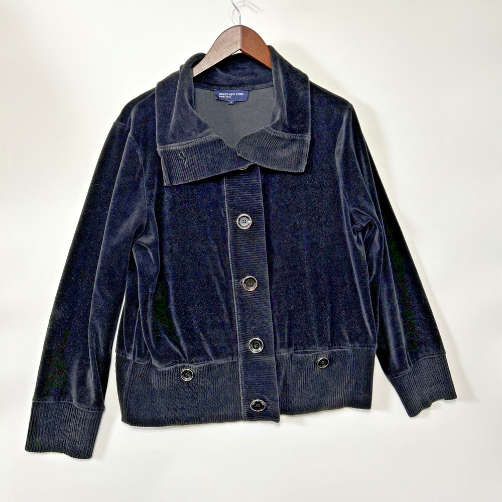 Vintage Jones New York Womens Velvet Plush Jacket Size XL Black Button Academic